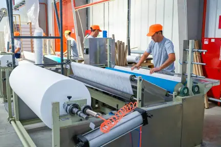 Marvik Partners KPI полипропиленінен спанбонд өндіреді