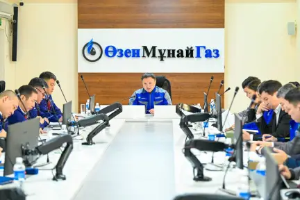 Асхат Хасенов провел производственное совещание в Озенмунайгазе