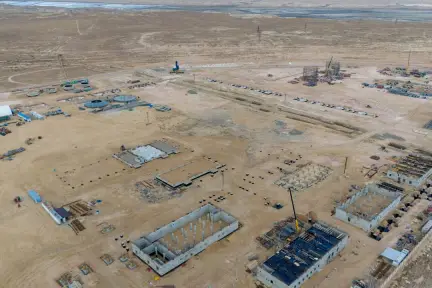 Жаңаөзендегі газ өңдеу зауытының құрылысы: резервуарлардың монтажы басталып, жабдықты Қазақстанға жеткізу жұмыстары жалғасуда