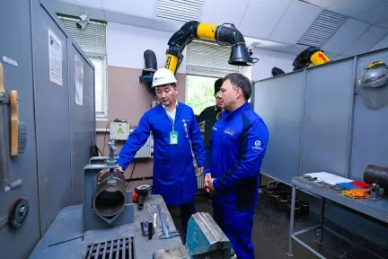 KMG's Head Inspects Work of KazTransOil's Training Center in Aktau