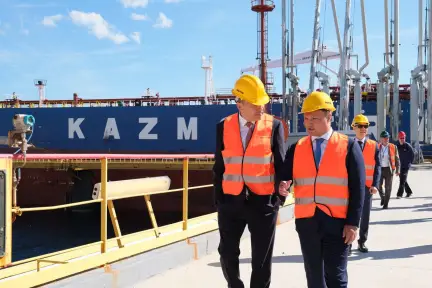 KMG exports first oil batch to Hungary via Croatia