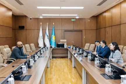 ҚМГ басшысы Замбия іскер топтарының өкілімен ынтымақтастық перспективаларын талқылады